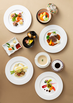 AZURフルコース料理・特別試食会